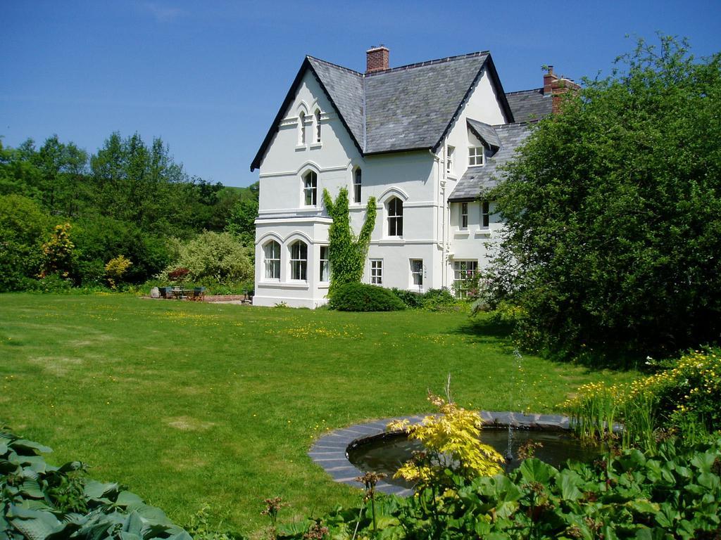 The Forest Country House B&B Newtown  Exterior photo