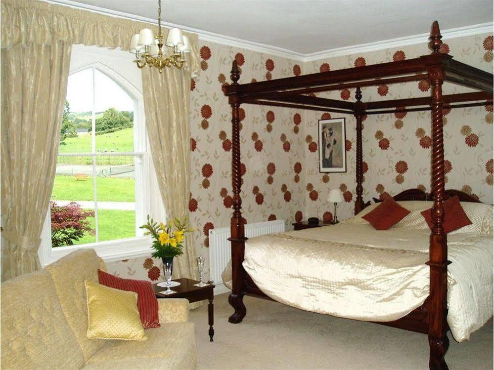 The Forest Country House B&B Newtown  Exterior photo