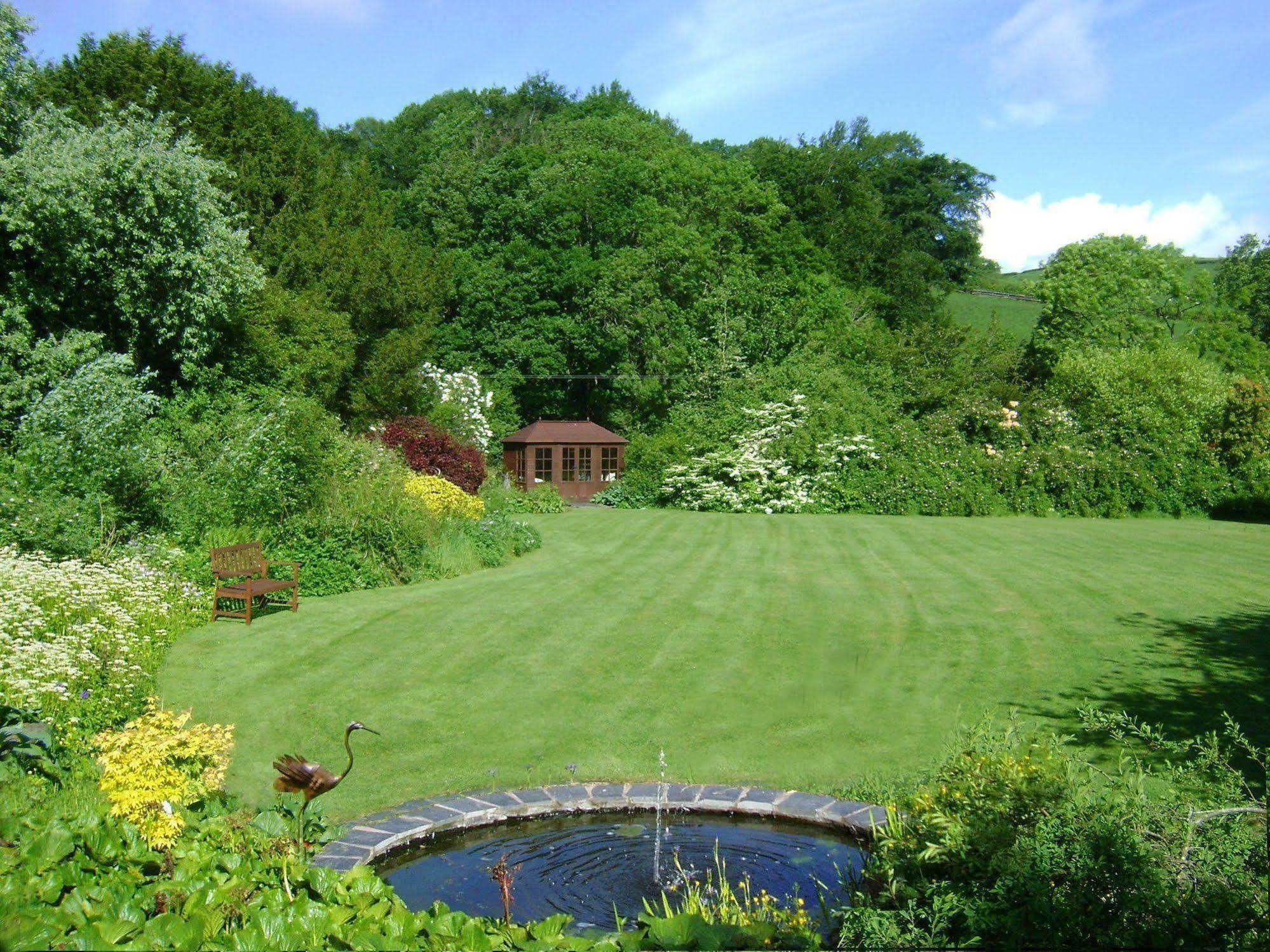 The Forest Country House B&B Newtown  Exterior photo